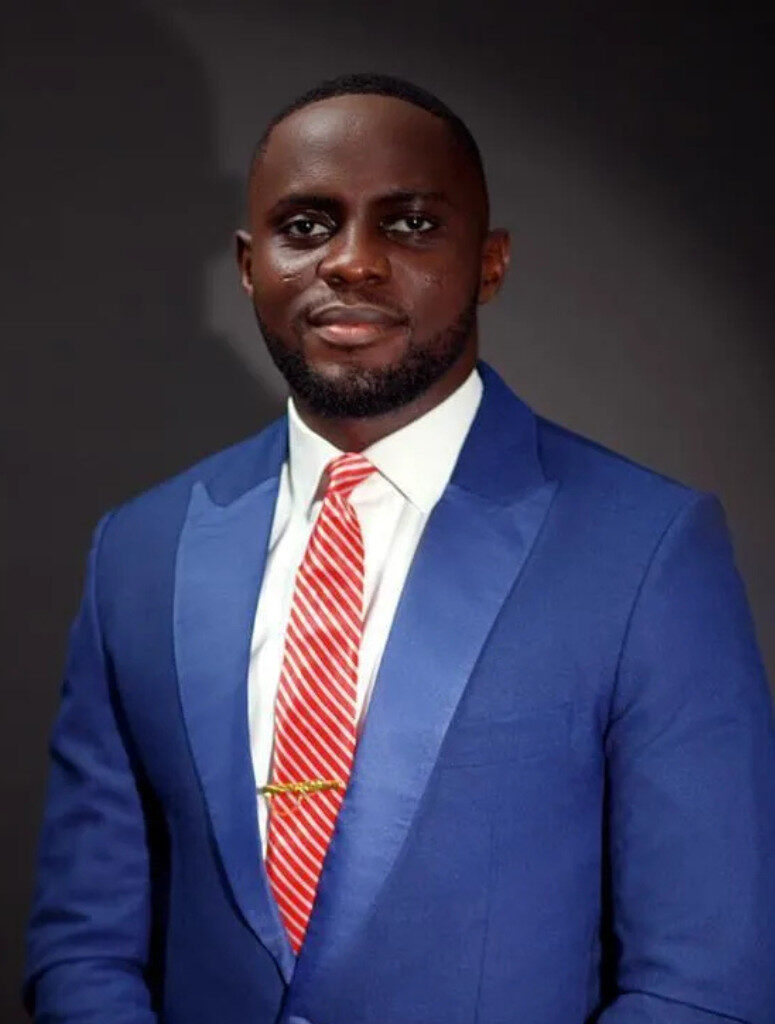 EBENEZER OSHUNGBOYE - Frontier Harvesters team